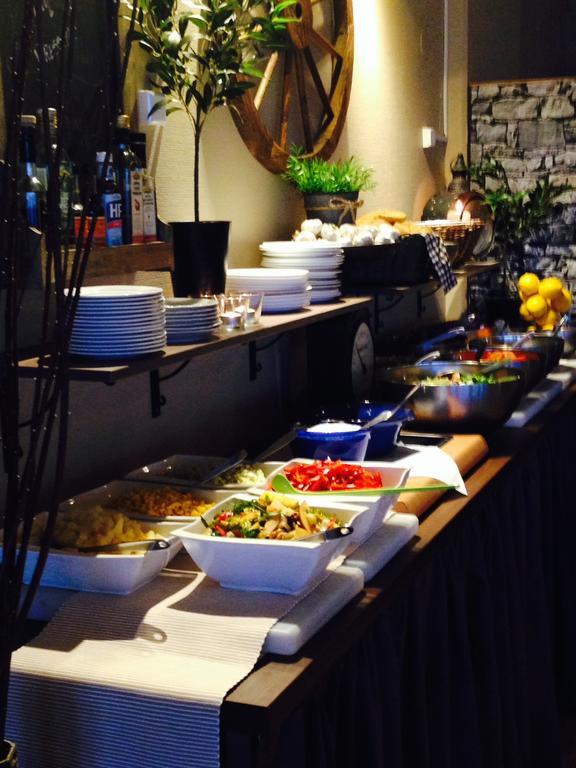 Kils Hotell & Restaurang Εξωτερικό φωτογραφία